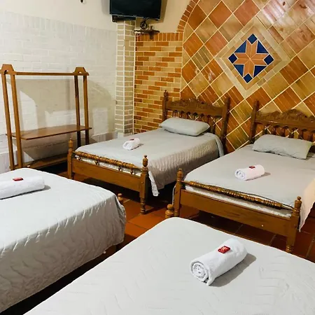 San Andres Ubicados En El Centro Historico Hotel Mompos