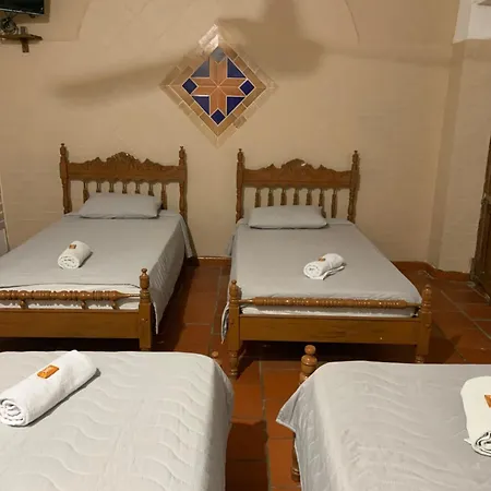 San Andres Ubicados En El Centro Historico Mompos